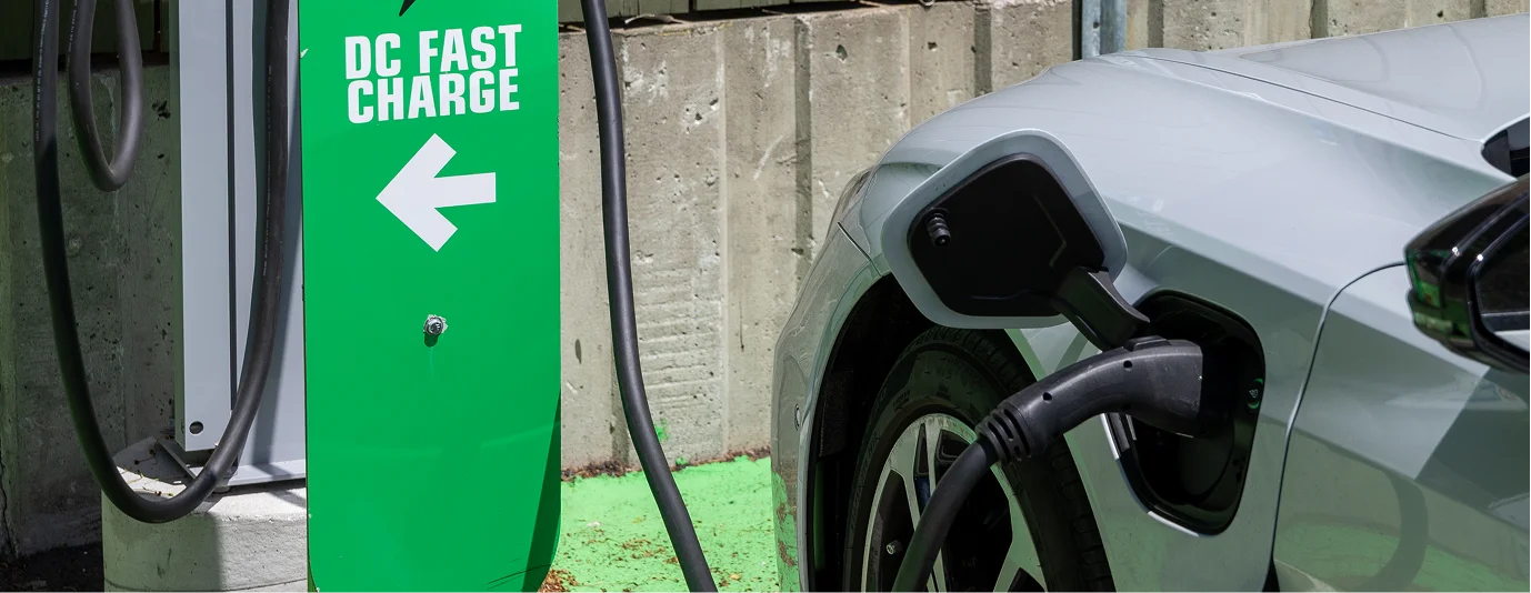 Pay and charge